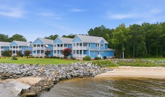 511 Neuse Village Rd, Arapahoe, NC 28510