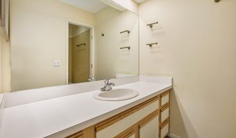 2666 Packard Rd, Ann Arbor, MI 48104