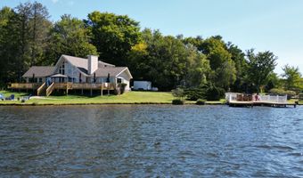 96 Longfellow Cir, Albrightsville, PA 18210