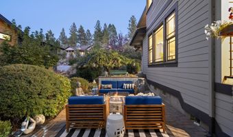 19062 Mt McLoughlin Ln, Bend, OR 97703