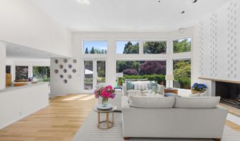 24 Sarahs Path, Amagansett, NY 11930