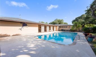 1059 S Mccampbell St, Aransas Pass, TX 78336