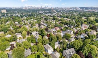 9 Spruce St, Belmont, MA 02478