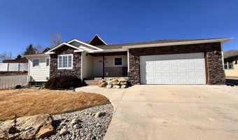280 Juniper St, Buffalo, WY 82834