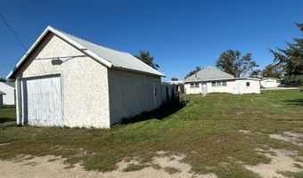 829 E 1st St, Ainsworth, NE 69210
