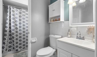 1617 Paradise Ln, Astor, FL 32102