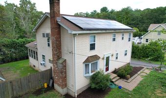 7 School St, Burlington, CT 06013
