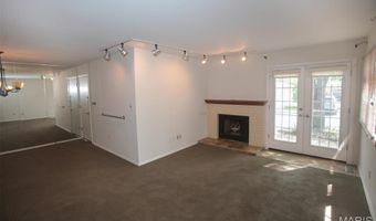 1340 Holgate Dr F2, Ballwin, MO 63021