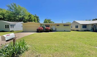 1018 N B St, Arkansas City, KS 67005