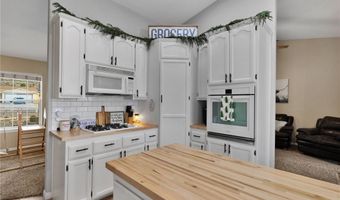 15888 Saint Timothy, Apple Valley, CA 92307