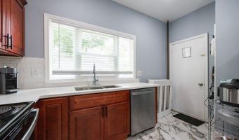 246 Park St, Attleboro, MA 02703