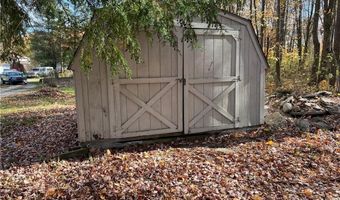 1194 Van Winkle Dr, Ashtabula, OH 44004