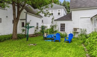 28 Chapel St, Augusta, ME 04330