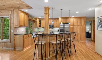 13437 Georgia Cir, Apple Valley, MN 55124
