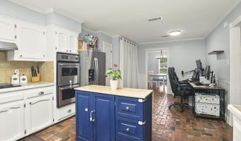 12703 Country Ridge Ave, Baton Rouge, LA 70816