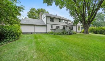 1724 Chatham Ave, Arden Hills, MN 55112
