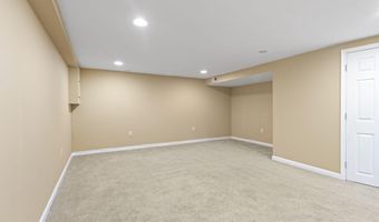4274 LAWNSIDE Rd, Philadelphia, PA 19154
