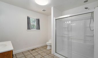 6896 N Farm Rd 1, Ash Grove, MO 65604