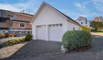 10 Island View Ave, Branford, CT 06405