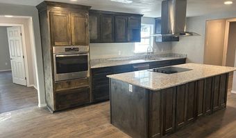 1106 3rd St, Agua Dulce, TX 78330