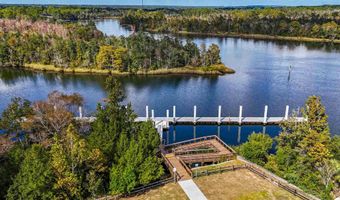 Ella St, Bagdad, FL 32583