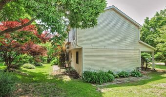 1003 White Pine Dr, Antioch, IL 60002