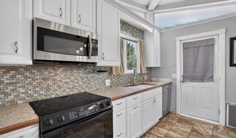 860 Teton Ave, American Falls, ID 83211