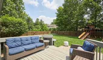 1085 Salton Dr, Akron, OH 44333