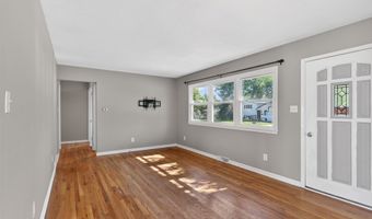 810 SE Belmont Dr, Ankeny, IA 50021