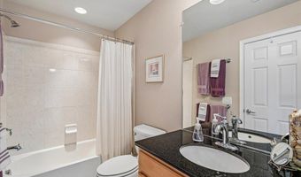 44256 PANTHER RIDGE Dr, Ashburn, VA 20147