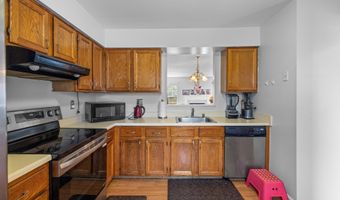 1021 LAKE SHORE Dr, Bowie, MD 20721