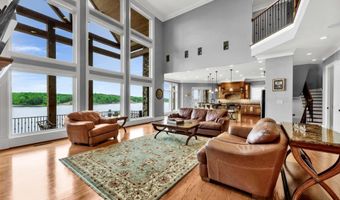 99 BLUFF POINTE Dr, Arley, AL 35541