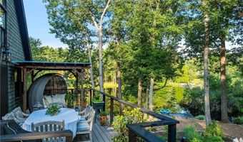 128 Vine St, Coventry, RI 02816