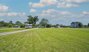 136 Simpson Rd, Barco, NC 27917