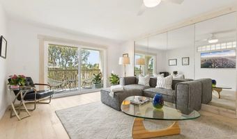 902 Caminito Madrigal F, Carlsbad, CA 92011