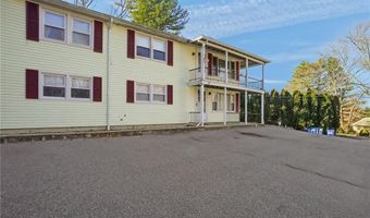 35 W Wrentham Rd 3, Cumberland, RI 02864