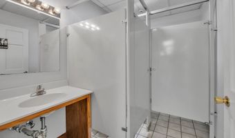 329 W Main St, Abingdon, VA 24210