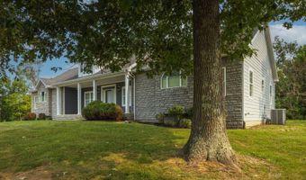 1 Pinewood Way, Athens, OH 45701
