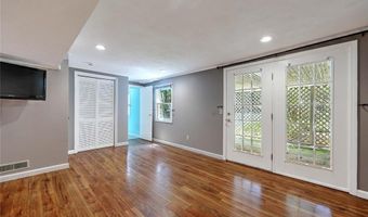 135 Foote St, Barrington, RI 02806