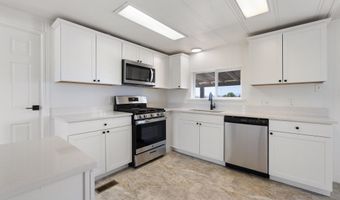 700 Thornbird Dr, Fallon, NV 89406