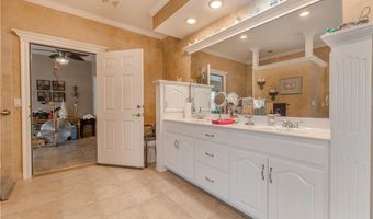 317 S Kentucky St, Adrian, MO 64720