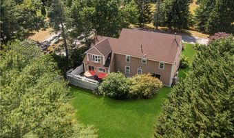 1 Mallard Cove Way, Barrington, RI 02806