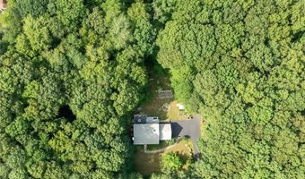 5605 Flat River Rd, Coventry, RI 02827