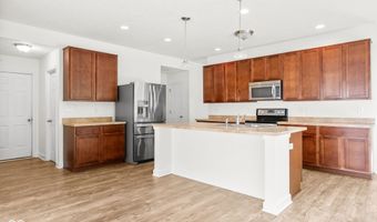 8607 Redditch Dr, Avon, IN 46123