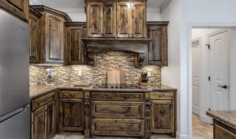 173 Crystal Lake Rd, Austin, AR 72002