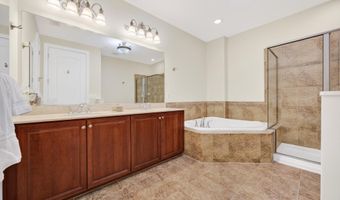 1915 TOWNE CENTRE Blvd 1014, Annapolis, MD 21401