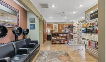 721 E River Rd, Anoka, MN 55303