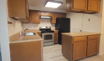 6903- B SANDRA MARIE Cir 6903B, Alexandria, VA 22310