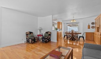 819 S JOSEPH St, Appleton, WI 54915