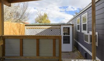 23 3rd Ave W, Deaver, WY 82421